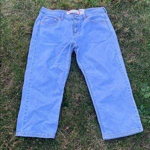 Levi Nouveau Capri Women’s Light-wash Jeans